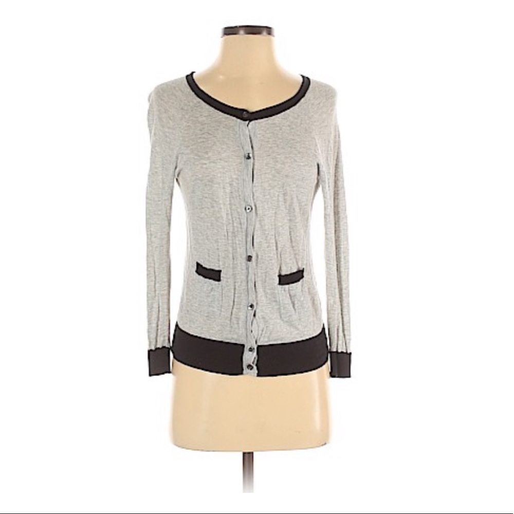 🎟 J.Crew Featherweight Cardigan